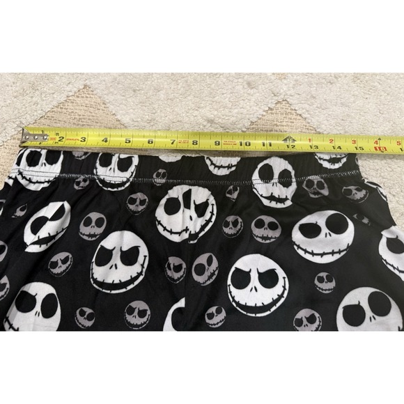 Nightmare Before Christmas Women's 2 Piece Pajama Set SZ 4-6 NWT Pants - Picture 7 of 9